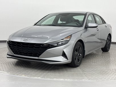 Used 2022 Hyundai Elantra SEL w/ Cargo Package