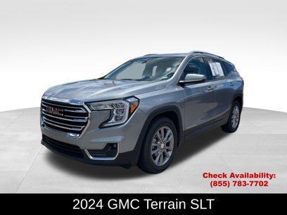 Used 2024 GMC Terrain SLT