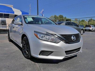 Used 2018 Nissan Altima 2.5 S w/ S Convenience Package