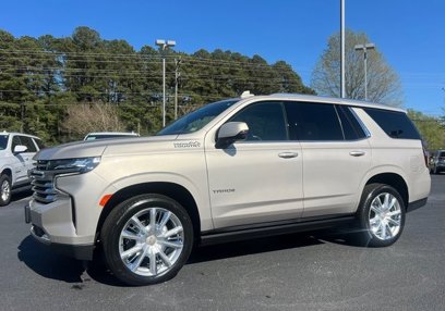 Used 2022 Chevrolet Tahoe High Country w/ Premium Package 2