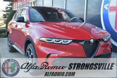 New 2025 Alfa Romeo Tonale Veloce w/ Premium Package
