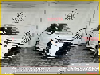 New 2025 Toyota Corolla LE