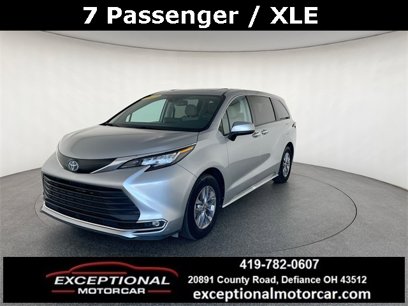 Used 2023 Toyota Sienna XLE