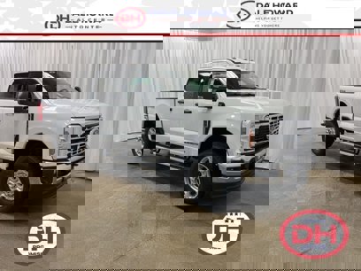 New 2025 Ford F250 XLT