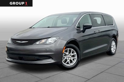 Used 2022 Chrysler Voyager LX