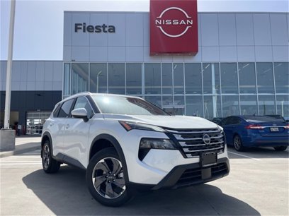 New 2025 Nissan Rogue SV w/ SV Premium Package