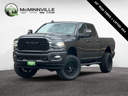 New 2024 RAM 2500 Big Horn w/ Night Edition