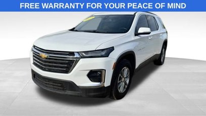 Used 2023 Chevrolet Traverse LT