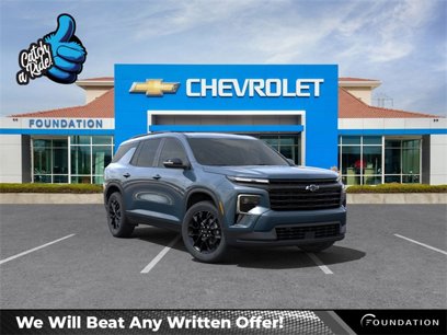 New 2025 Chevrolet Traverse LT w/ Midnight/Sport Edition