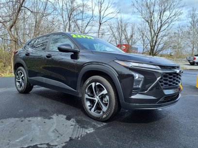 Used 2024 Chevrolet Trax RS