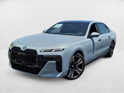 New 2025 BMW 760i xDrive