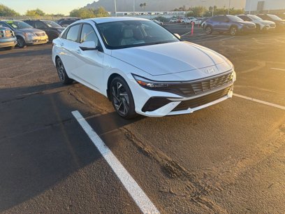 Used 2024 Hyundai Elantra Limited