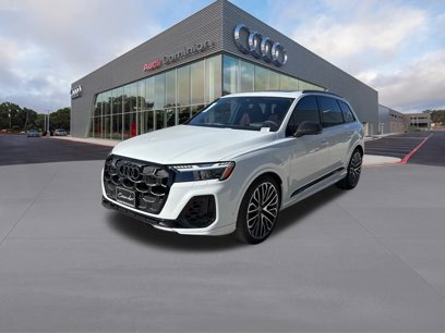 New 2025 Audi SQ7 Prestige