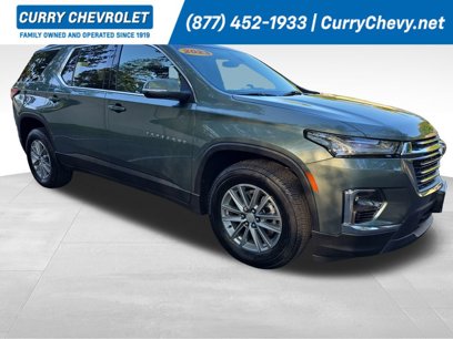Used 2023 Chevrolet Traverse LT