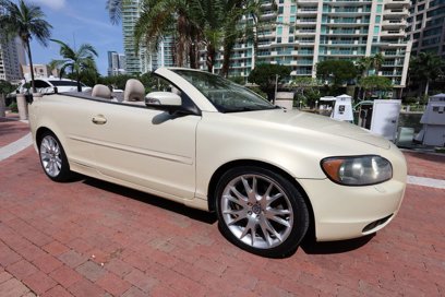 Used 2010 Volvo C70 T5
