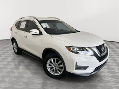 Used 2017 Nissan Rogue SV