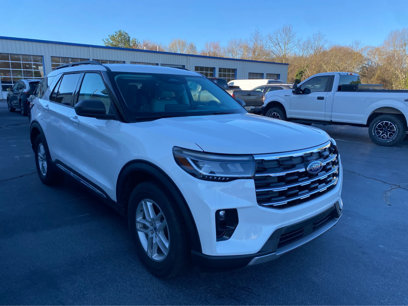 Used 2025 Ford Explorer Active w/ Active Comfort Package