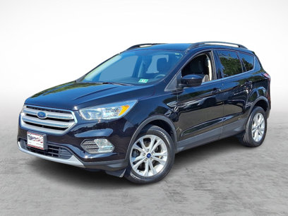 Used 2018 Ford Escape SE w/ SE Sync 3 Package