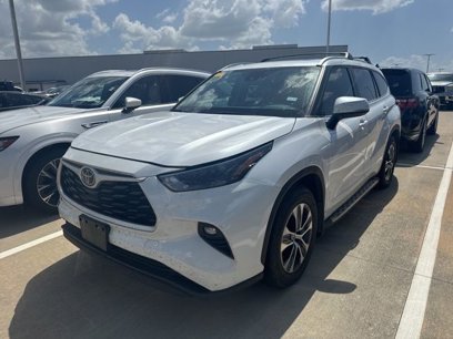 Certified 2023 Toyota Highlander XLE