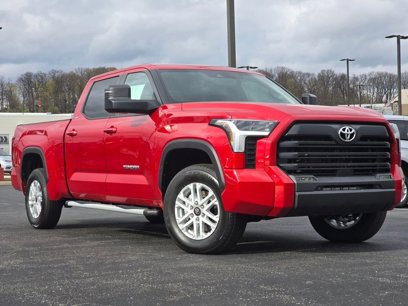 New 2025 Toyota Tundra SR5 w/ SR5 Premium Package