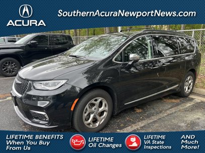 Used 2023 Chrysler Pacifica Limited