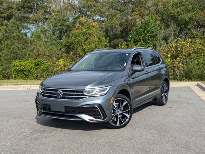 Used 2022 Volkswagen Tiguan SEL R-Line