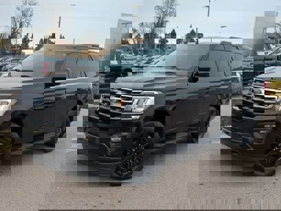 Used 2021 Ford Expedition XLT w/ Black Accent Package