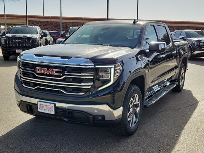 New 2025 GMC Sierra 1500 SLT