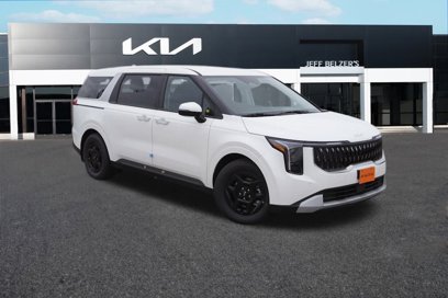 New 2025 Kia Carnival