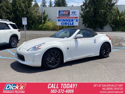 Used 2016 Nissan 370Z Roadster