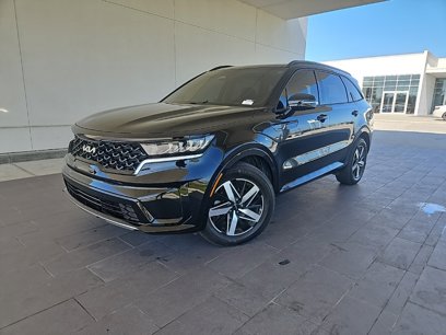 Used 2023 Kia Sorento S w/ Panoramic Sunroof Package