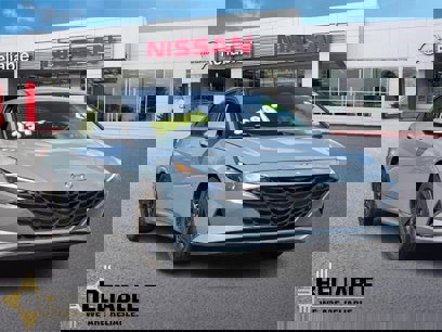 Used 2023 Hyundai Elantra SEL w/ Cargo Package