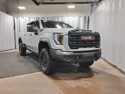New 2025 GMC Sierra 2500 AT4X w/ AT4X AEV Edition