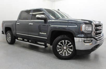 Used 2018 GMC Sierra 1500 SLT w/ SLT Premium Package