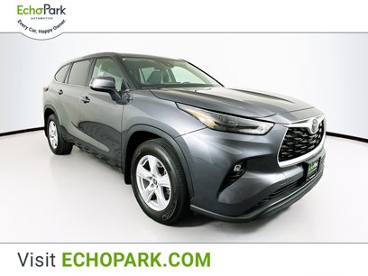 Used 2024 Toyota Highlander LE