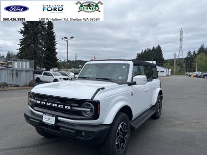 New 2025 Ford Bronco Outer Banks