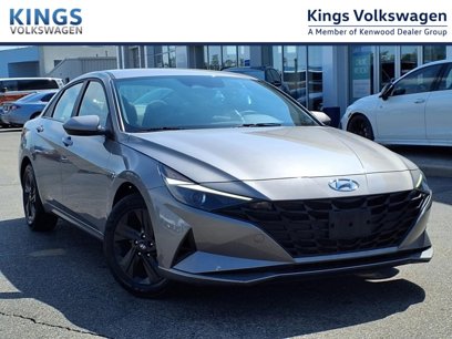 Used 2023 Hyundai Elantra SEL