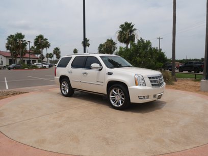 Used 2014 Cadillac Escalade Platinum