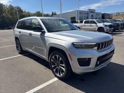 Used 2021 Jeep Grand Cherokee L Overland w/ Advanced Protech Group III