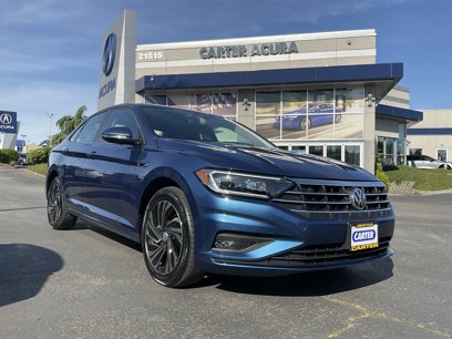 Used 2019 Volkswagen Jetta SEL Premium