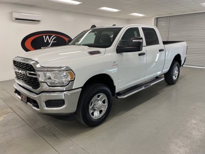 New 2024 RAM 3500 Tradesman w/ Chrome Appearance Group