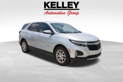 Used 2022 Chevrolet Equinox LT w/ Driver Convenience Package