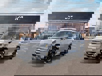 New 2026 Kia EV9 Land