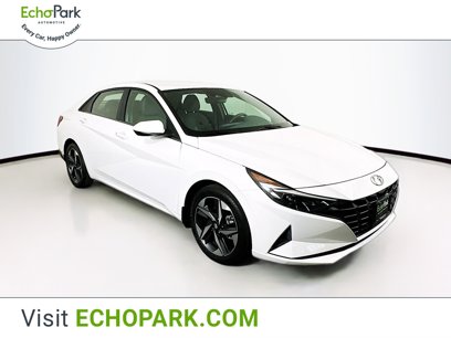 Used 2023 Hyundai Elantra SEL w/ Convenience Package