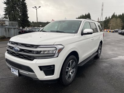 New 2024 Ford Expedition XLT
