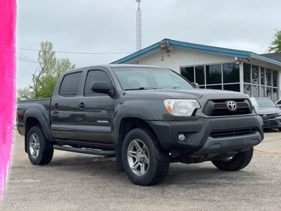 Used 2014 Toyota Tacoma PreRunner w/ Convenience Package