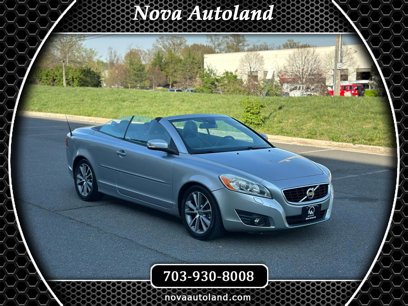Used 2011 Volvo C70 T5 w/ Climate Pkg