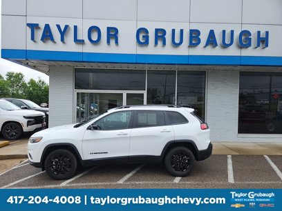 Used 2023 Jeep Cherokee Altitude Lux