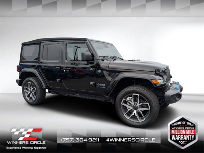 New 2024 Jeep Wrangler Unlimited w/ Technology Group