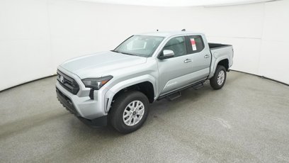 New 2025 Toyota Tacoma SR5